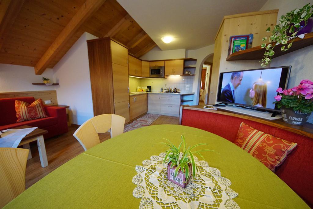 Miribunghof Apartment La Valle Luaran gambar