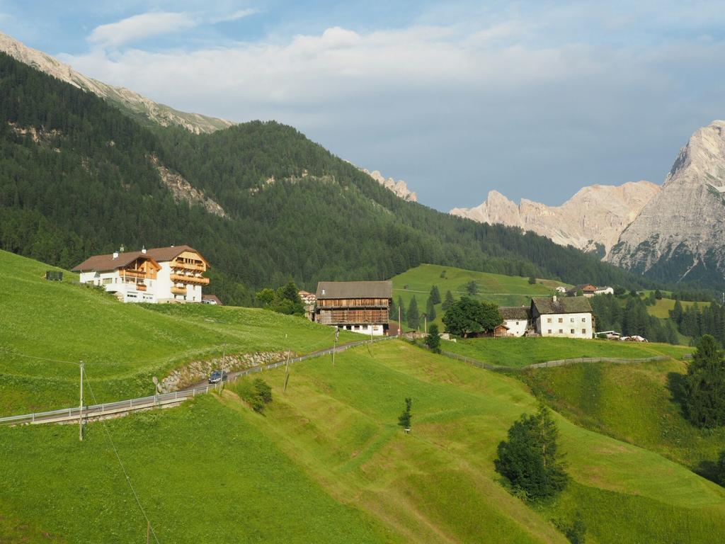 Miribunghof Apartment La Valle Luaran gambar